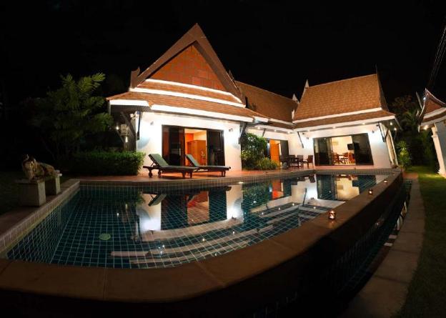 vip chain resort pool villa