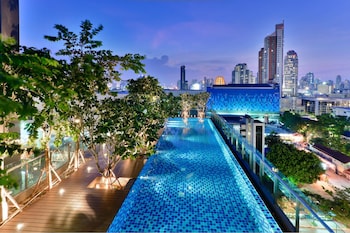 civic horizon hotel and residence