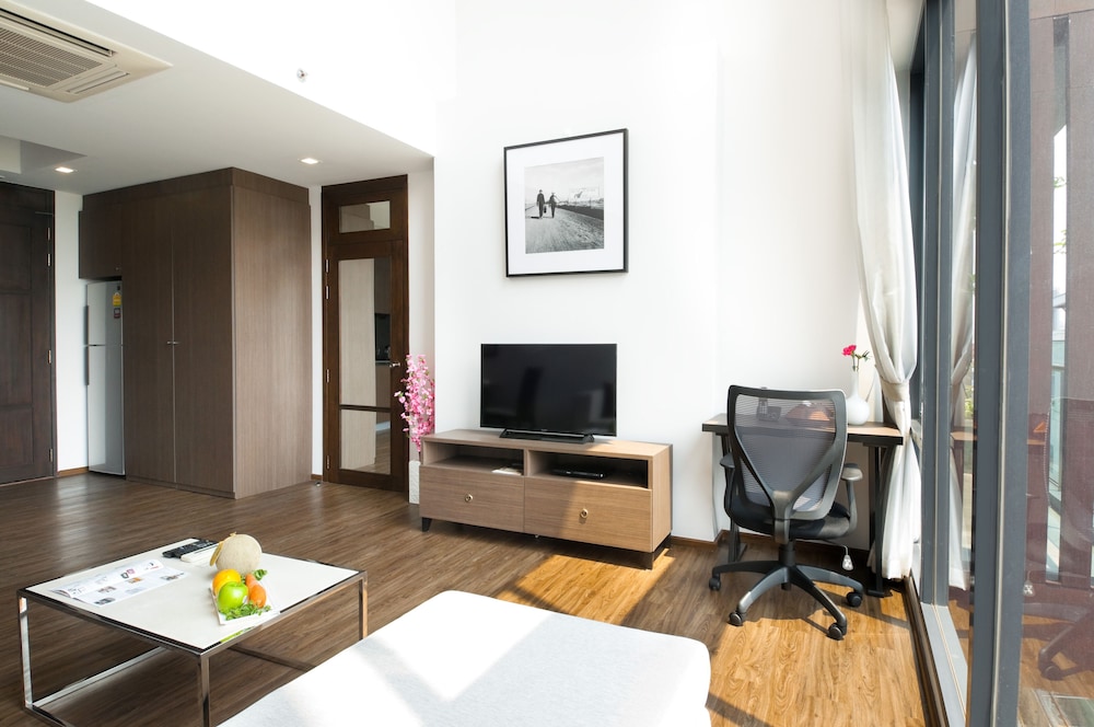civic horizon hotel and residence