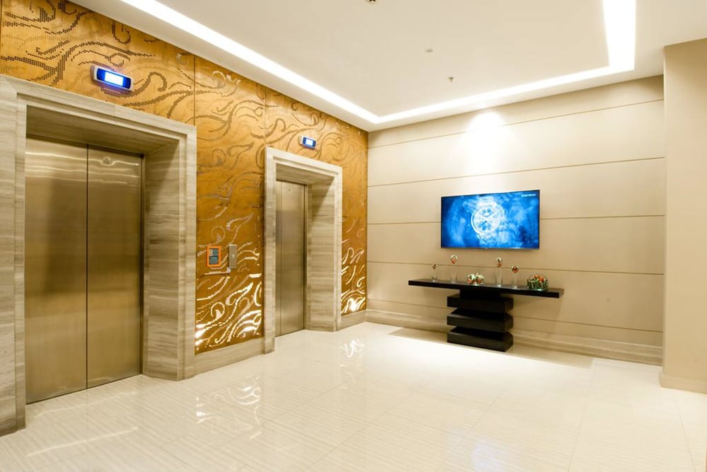 civic horizon hotel and residence