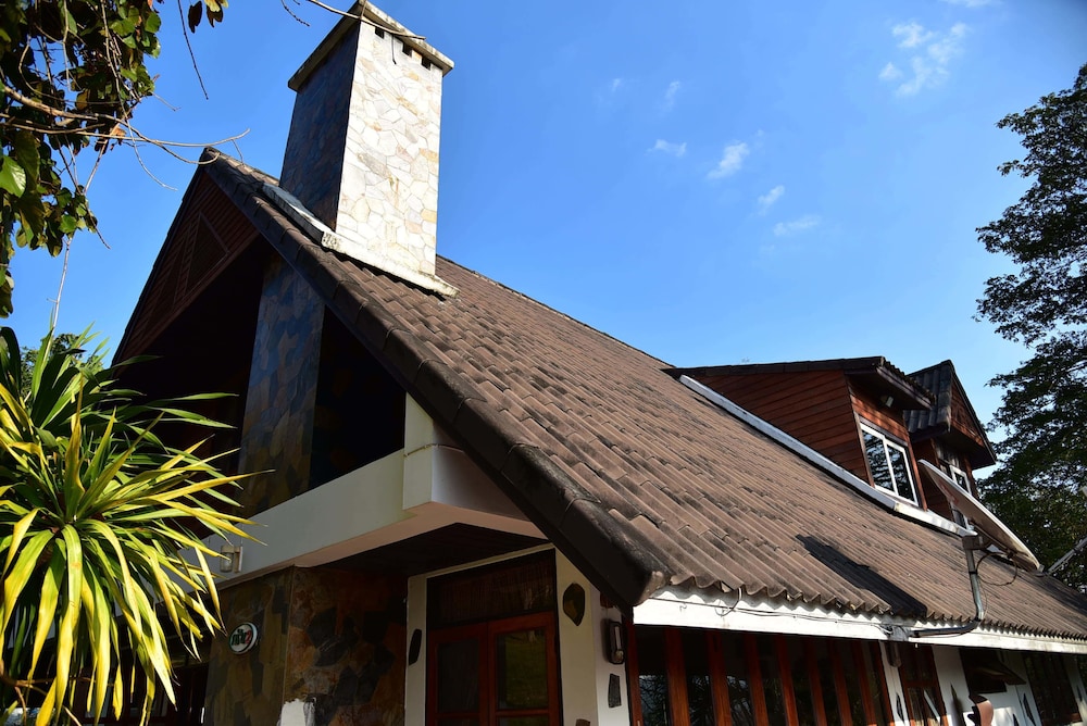 royal green valley resort