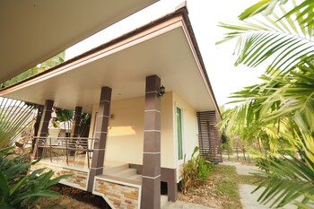 sukhothai porncharoen resort and spa