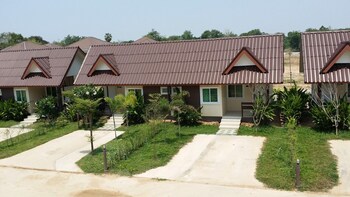 sukhothai porncharoen resort and spa