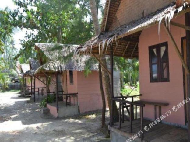 tiger hut