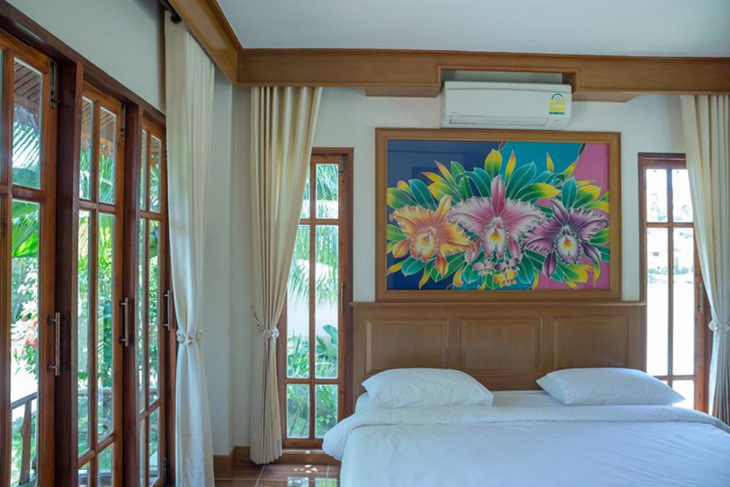thaisomboon bighome resort