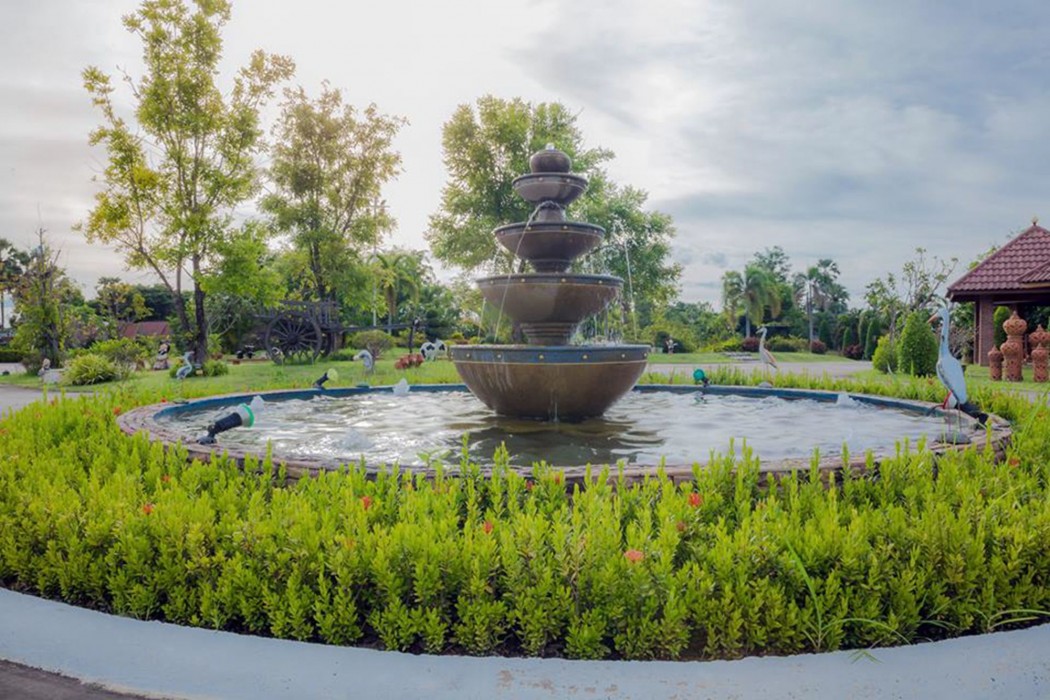 thaisomboon bighome resort