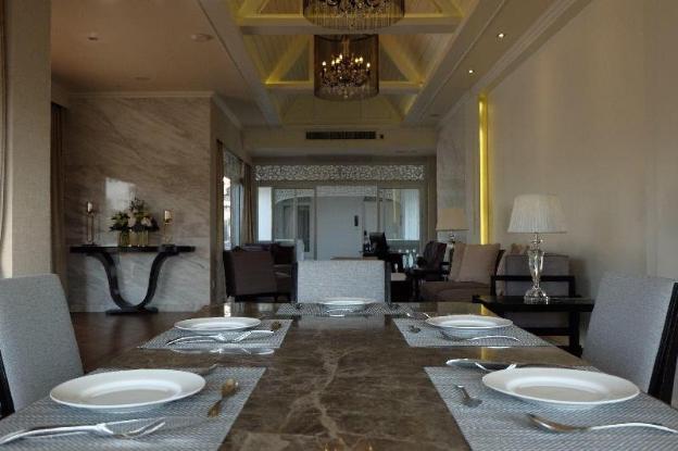 nirvanan house
