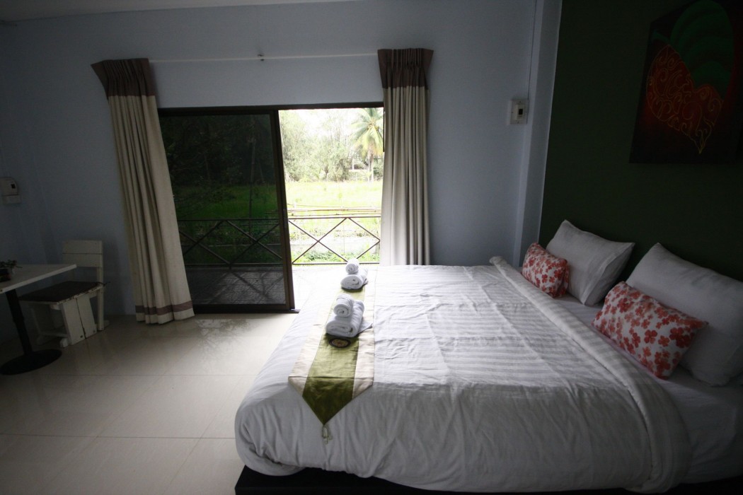 long lake resort
