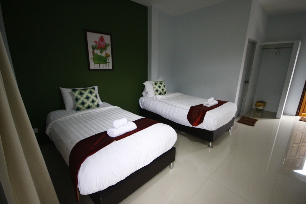 long lake resort