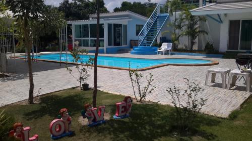 sports bar and resort