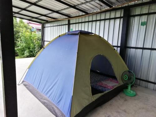 sports bar and resort