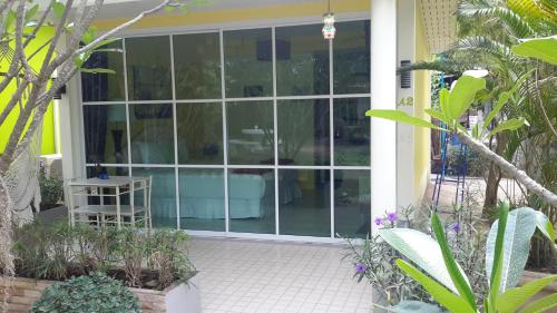 sports bar and resort