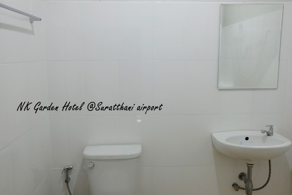 nk garden hotel suratthani airport