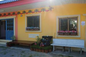 nk garden hotel suratthani airport
