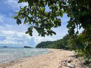 Lonely Beach Pool Resort,Near Lonely Beach,3 star