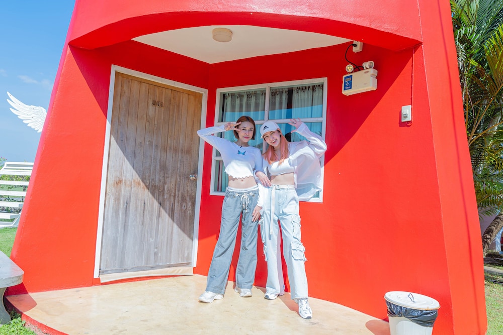 apinya resort bangsarey