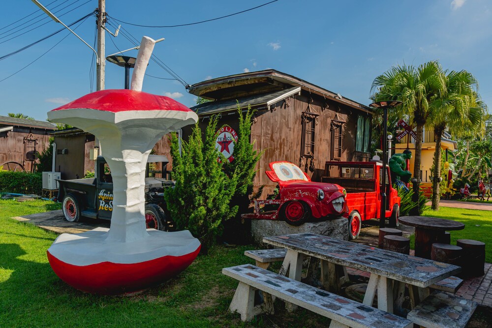 apinya resort bangsarey
