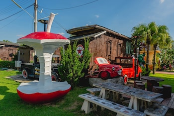 apinya resort bangsarey