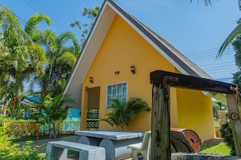 apinya resort bangsarey