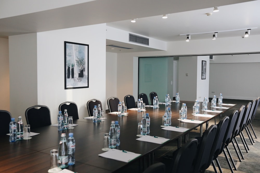 holiday inn tbilisi by ihg