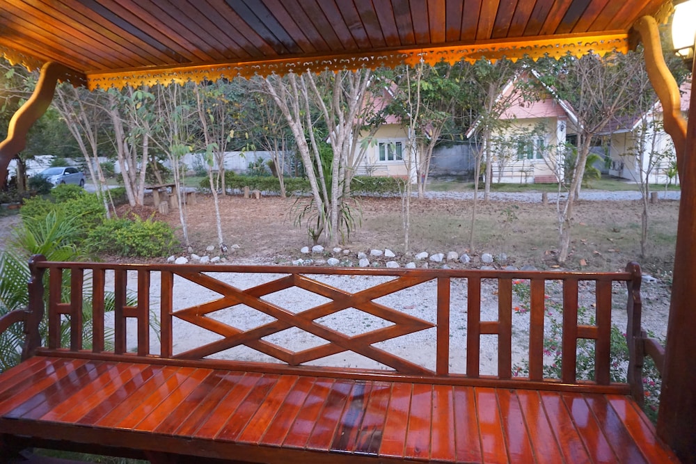 nam khong tara resort
