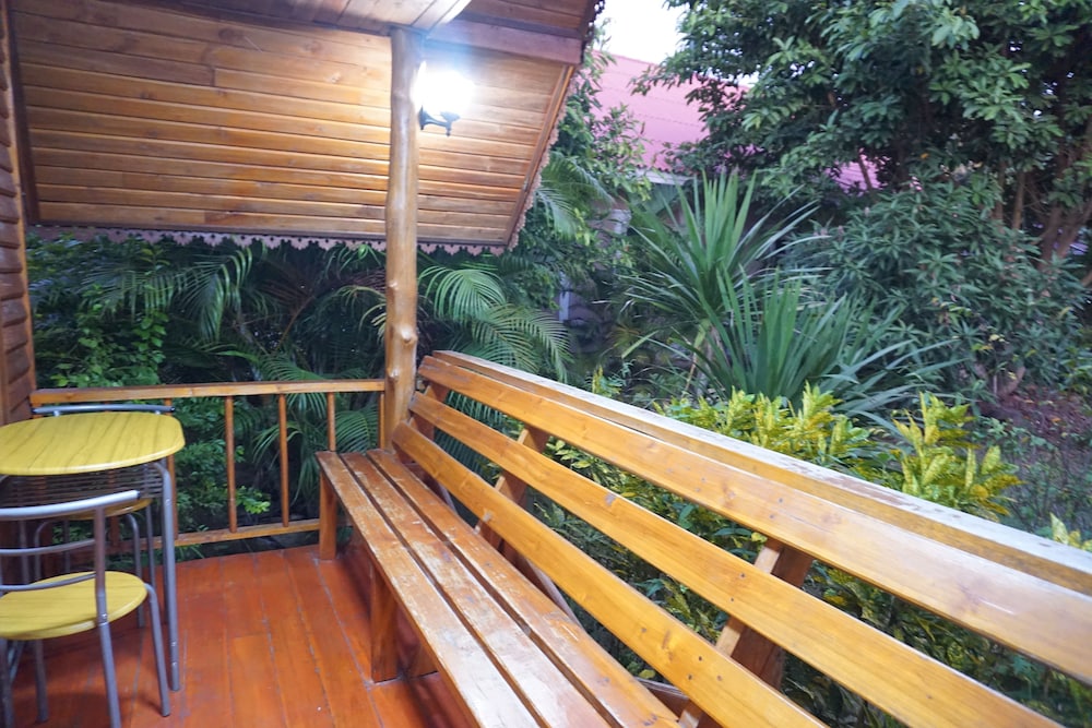 nam khong tara resort