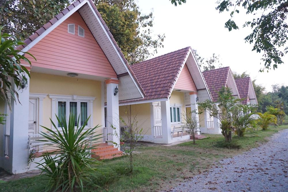 nam khong tara resort