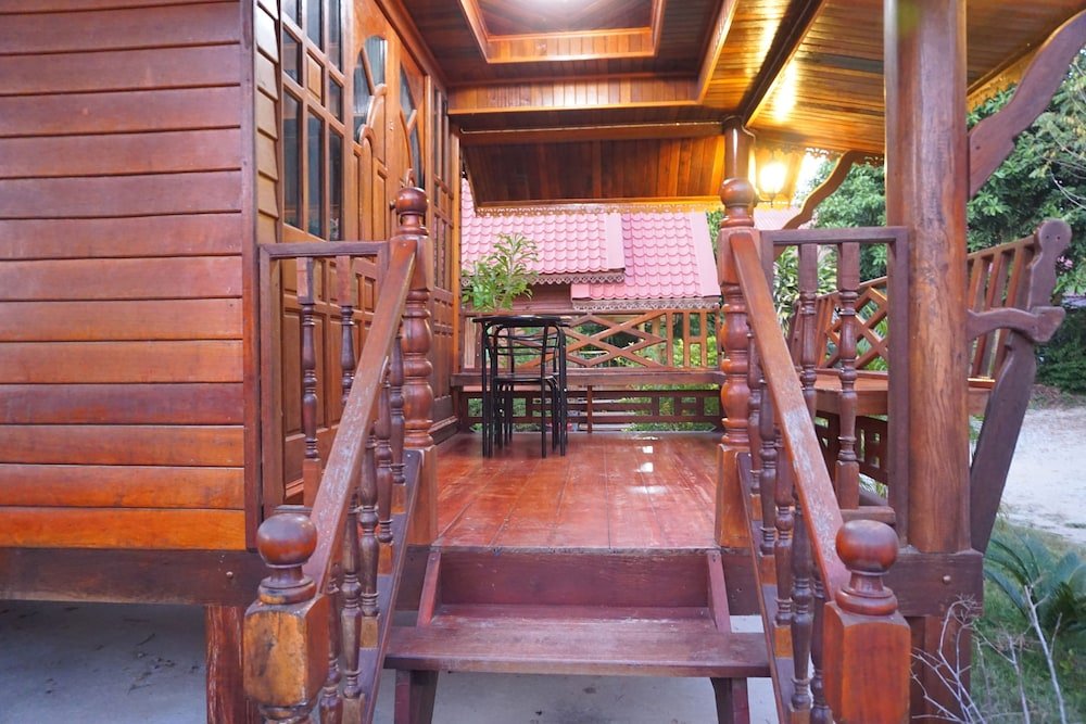nam khong tara resort