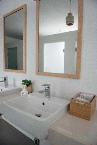 ease hostel