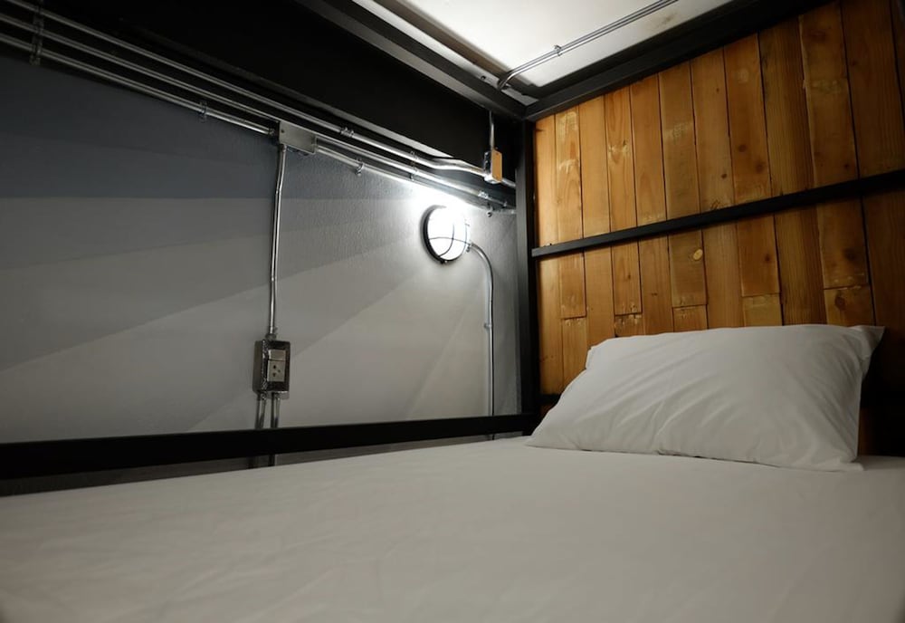 sleepcase hostel