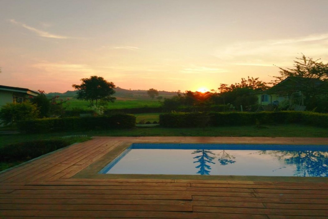 Les Collines Resort,Pak Chong>>Khanong Phra,3 star