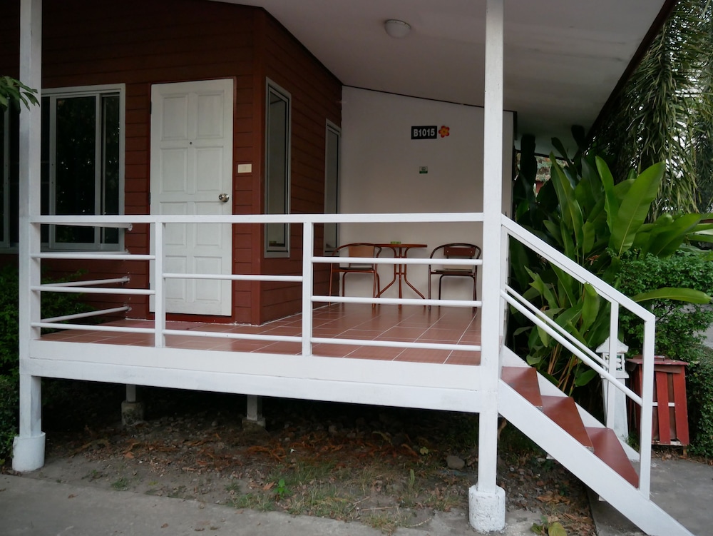 buriram siri resort