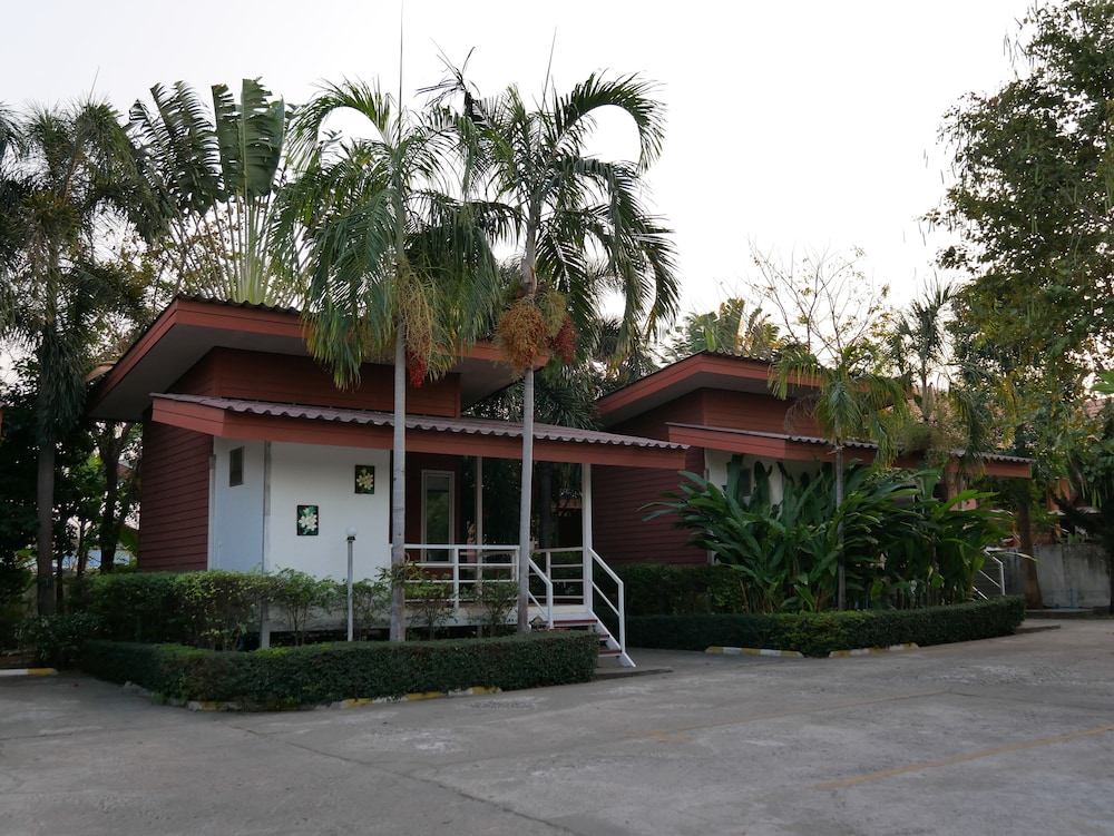buriram siri resort