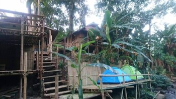 hill tribe art house