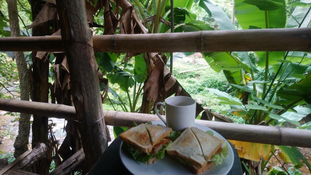 hill tribe art house