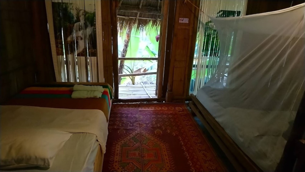 hill tribe art house