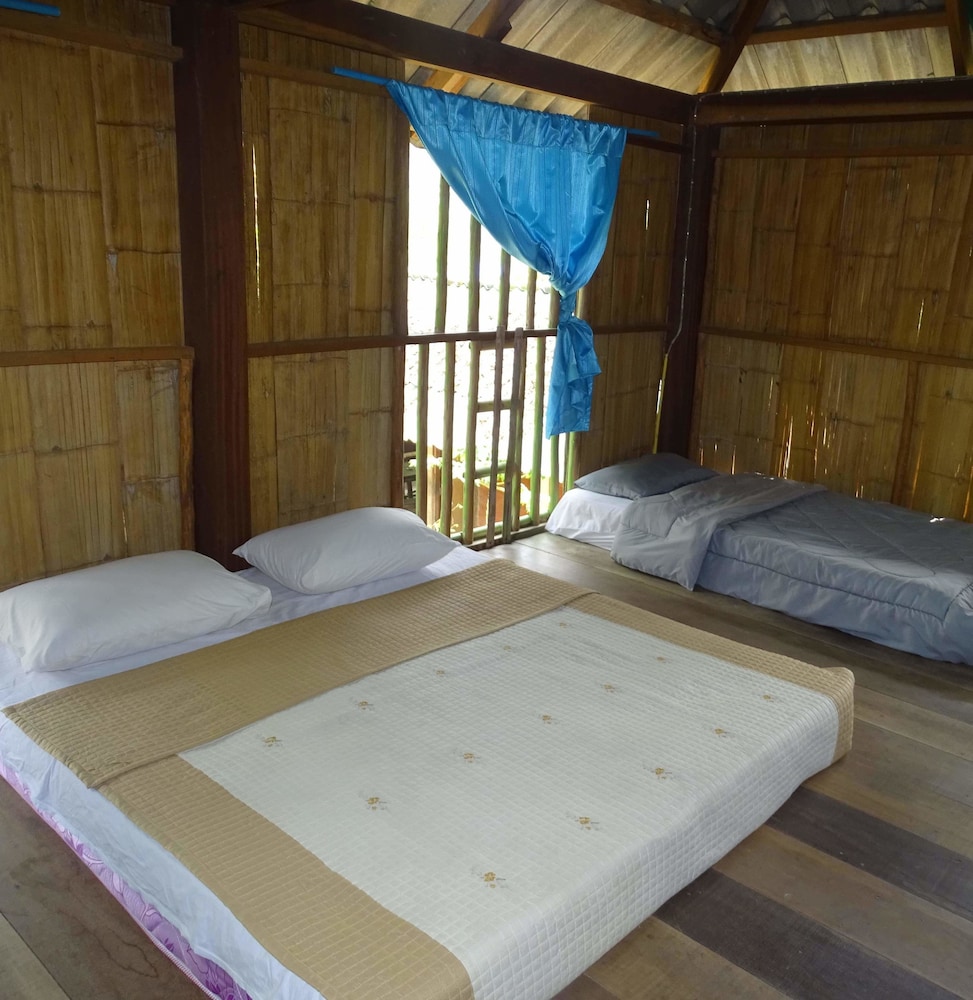 hill tribe art house