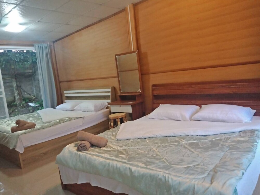 hill tribe art house