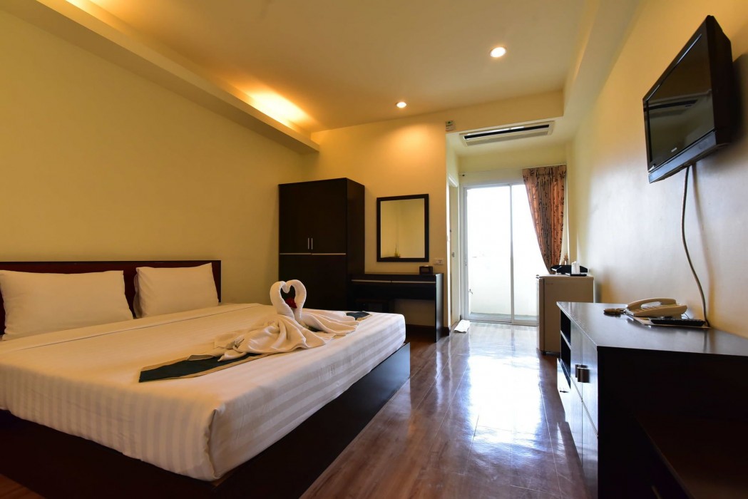 tharakiree place hotel
