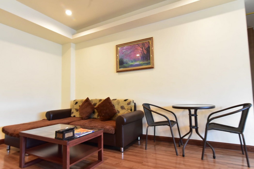 tharakiree place hotel