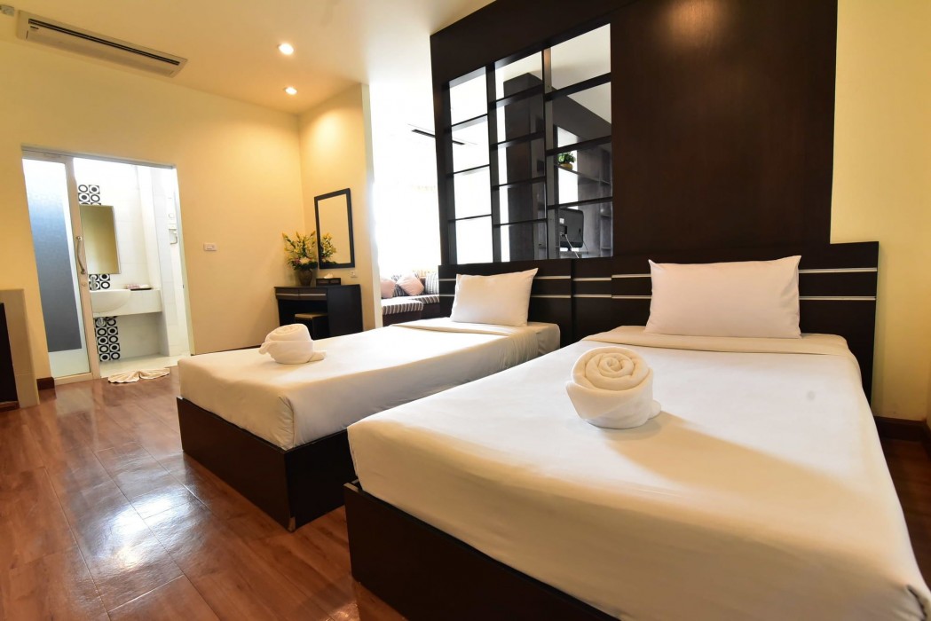 tharakiree place hotel