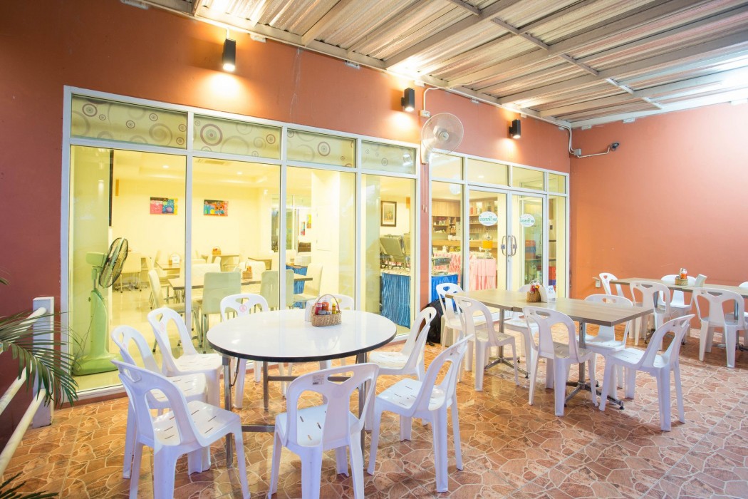 tharakiree place hotel