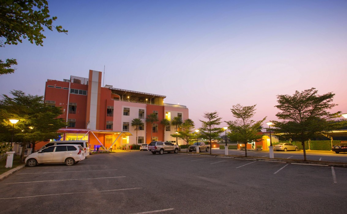 tharakiree place hotel