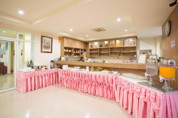 tharakiree place hotel