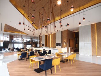 the quarter ari by uhg