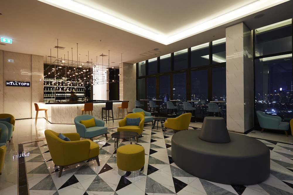 the quarter ari by uhg