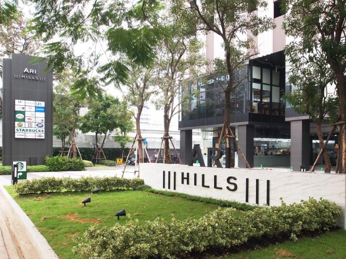 the quarter ari by uhg