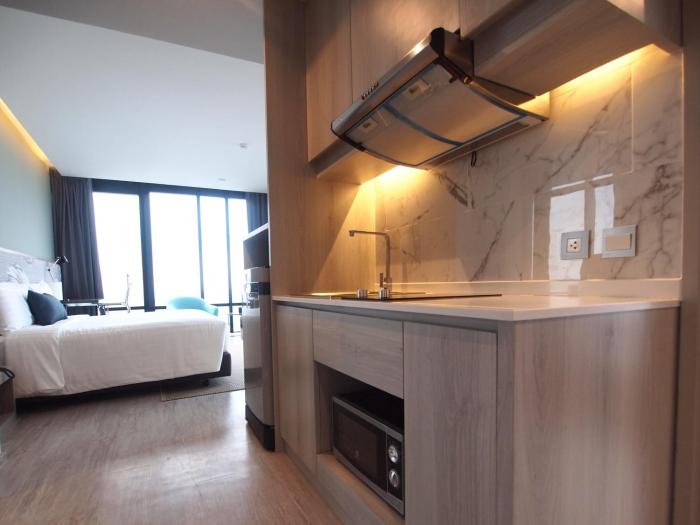 the quarter ari by uhg