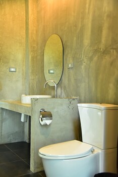 home elements khaoyai