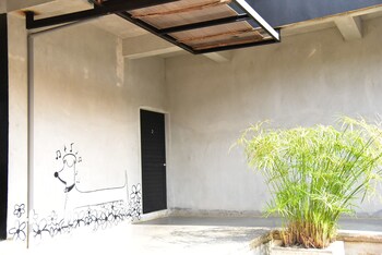 home elements khaoyai